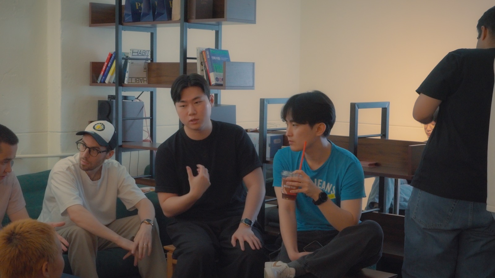 Founder sharing progress during Zerobase batch